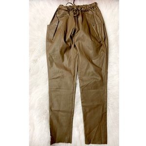 Final Chance Piper Gore Paperbag Leather Tapered